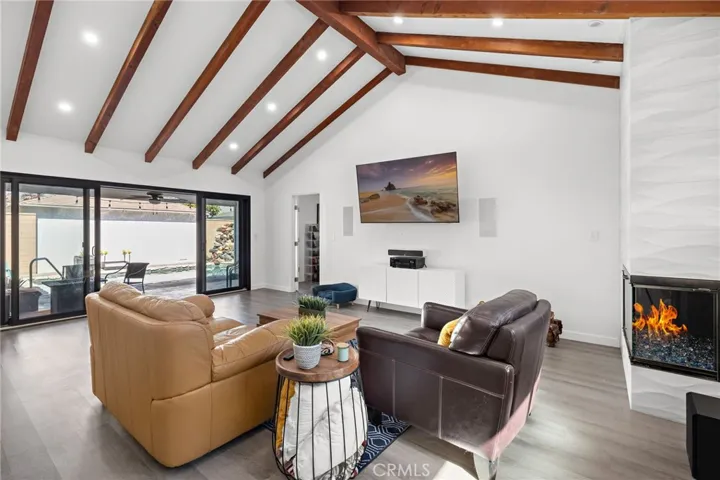 2236 Faust Avenue, Long Beach, California 90815