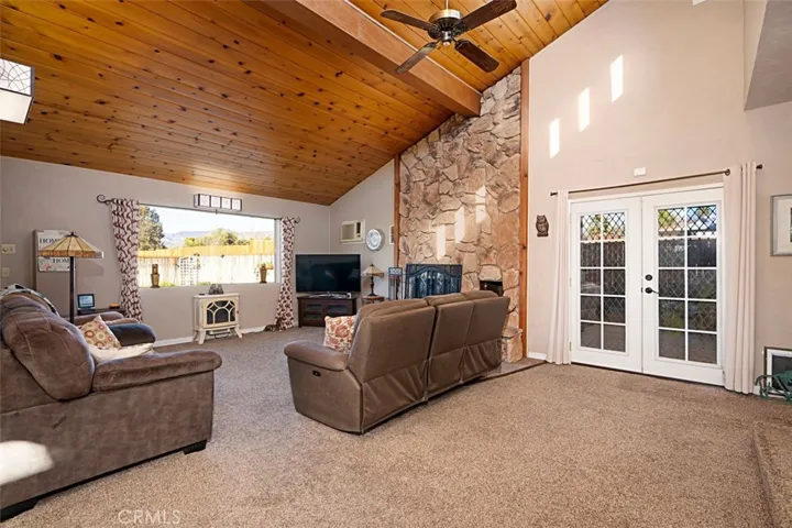 33972 Nebraska Lane, Yucaipa, California 92399