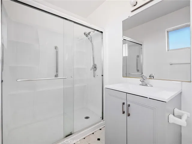 15414 Jasmine Street, Victorville, California 92395