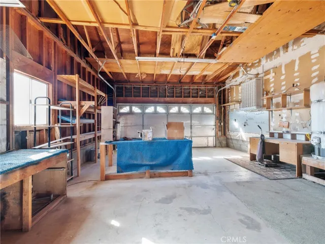 15414 Jasmine Street, Victorville, California 92395