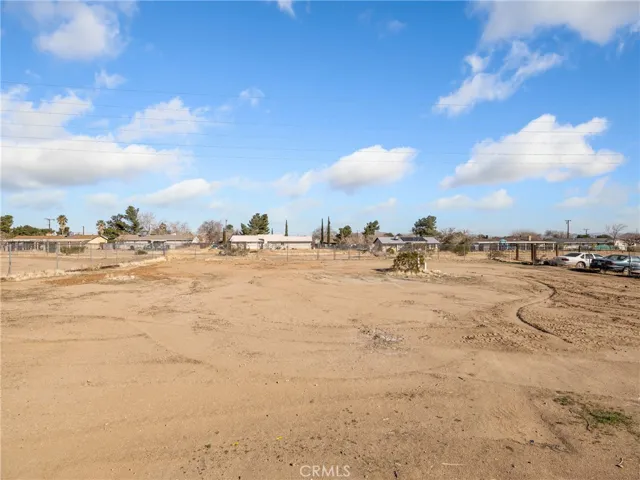 15414 Jasmine Street, Victorville, California 92395