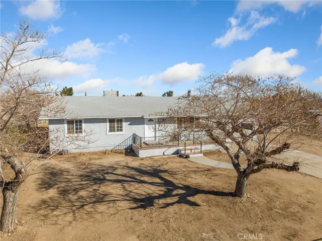 15414 Jasmine Street, Victorville, California 92395