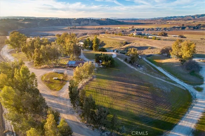 7201 Airport Road, Paso Robles, California 93446