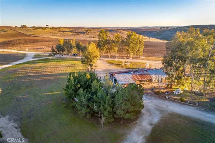 7201 Airport Road, Paso Robles, California 93446
