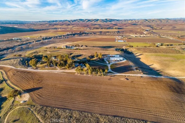 7201 Airport Road, Paso Robles, California 93446 — photo 4