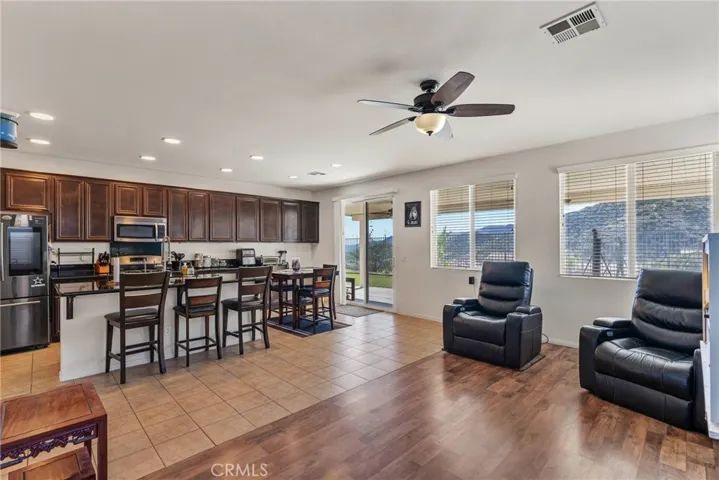 29389 Cascade Court, Lake Elsinore, California 92530