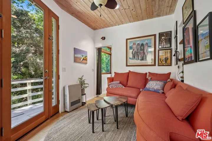 20965 Canyon Trail, Topanga, California 90290