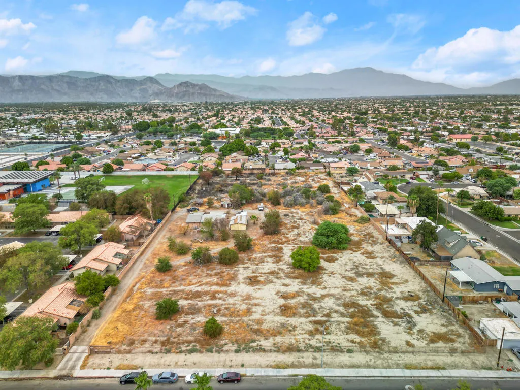 45777 Aladdin Street, Indio, California 92201 home-pic-8