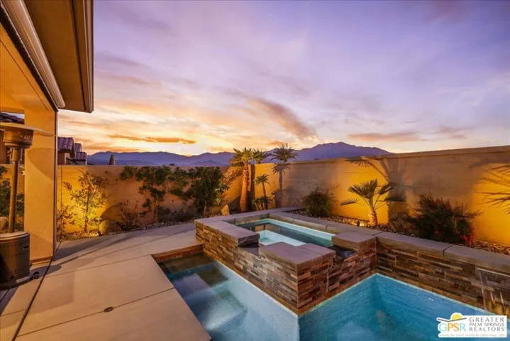 20 Prosecco, Rancho Mirage, California 92270