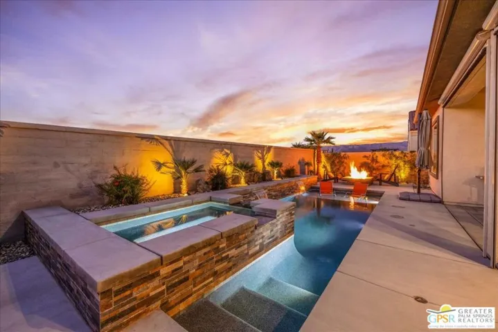20 Prosecco, Rancho Mirage, California 92270