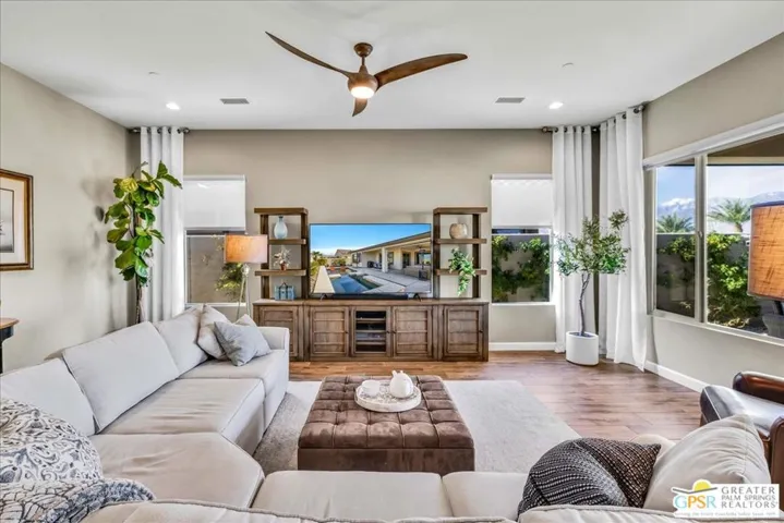 20 Prosecco, Rancho Mirage, California 92270