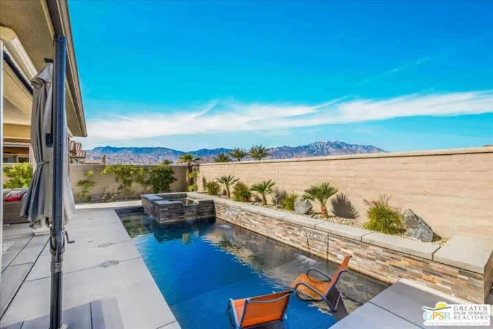 20 Prosecco, Rancho Mirage, California 92270