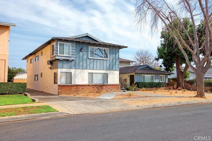 544 S 1st Avenue 3, Covina, California 91723