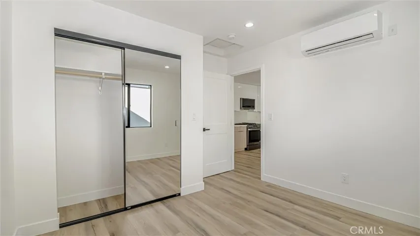 111 E 67th Way, Long Beach, California 90805