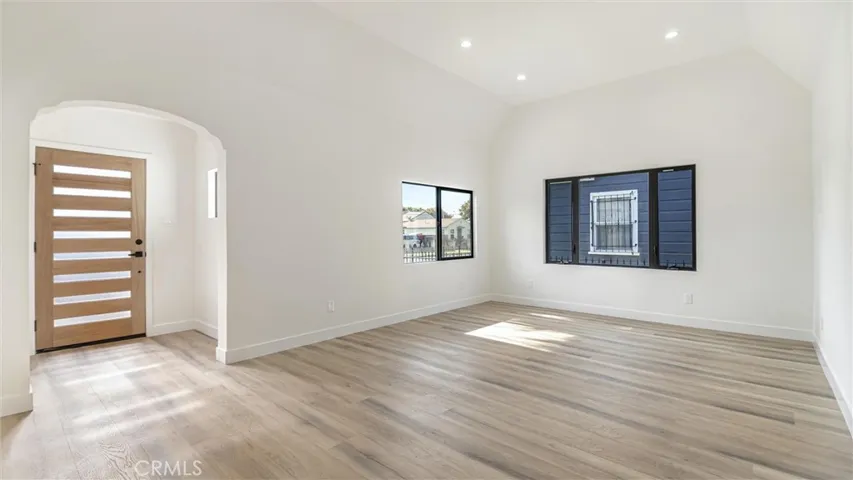 111 E 67th Way, Long Beach, California 90805