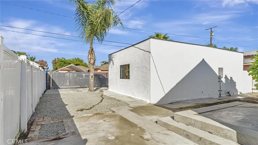 111 E 67th Way, Long Beach, California 90805