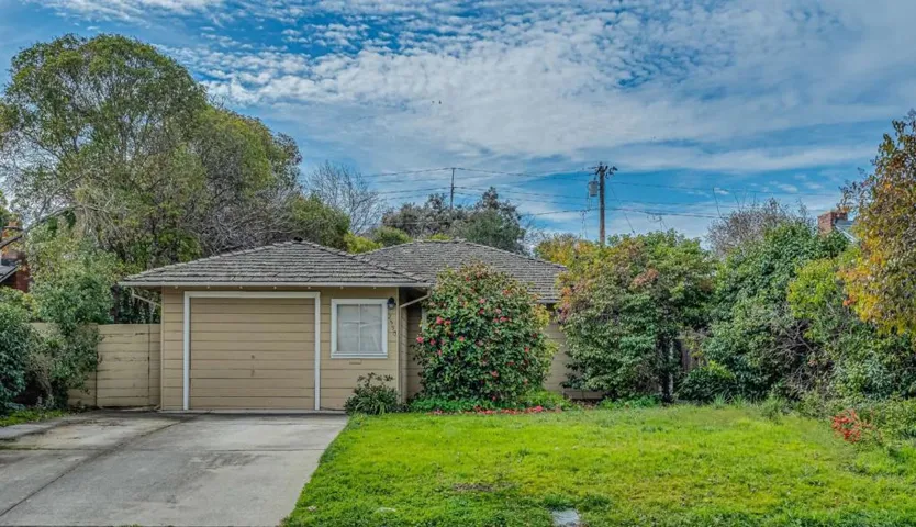 2590 Emerson Street, Palo Alto, California 94301