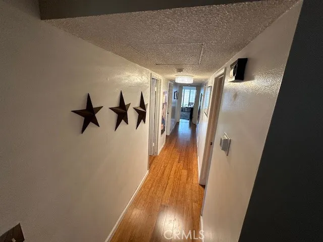 926 E Diamondale Drive, Carson, California 90746 home-pic-14