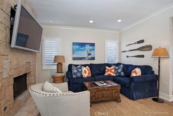 441 Carnation Avenue, Corona Del Mar, California 92625
