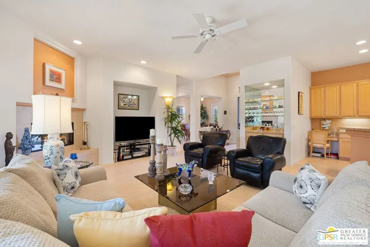36221 Da Vinci Drive, Cathedral City, California 92234