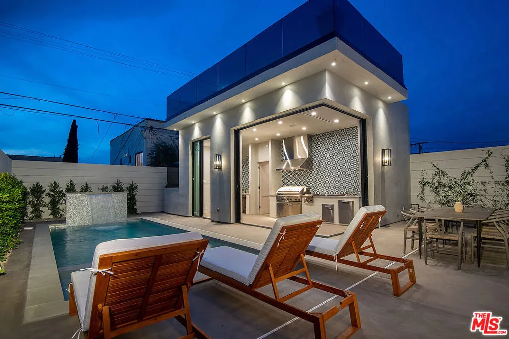 521 N Formosa Avenue, Los Angeles, California 90036 home-pic-24