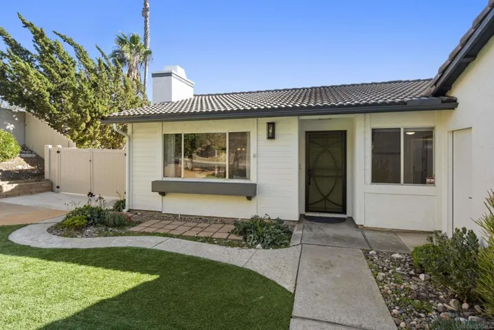 2321 Farrington Dr, El Cajon, California 92020