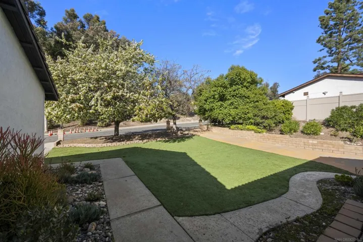 2321 Farrington Dr, El Cajon, California 92020