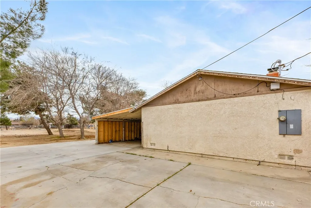 9856 E Avenue S4, Littlerock, California 93543 home-pic-34