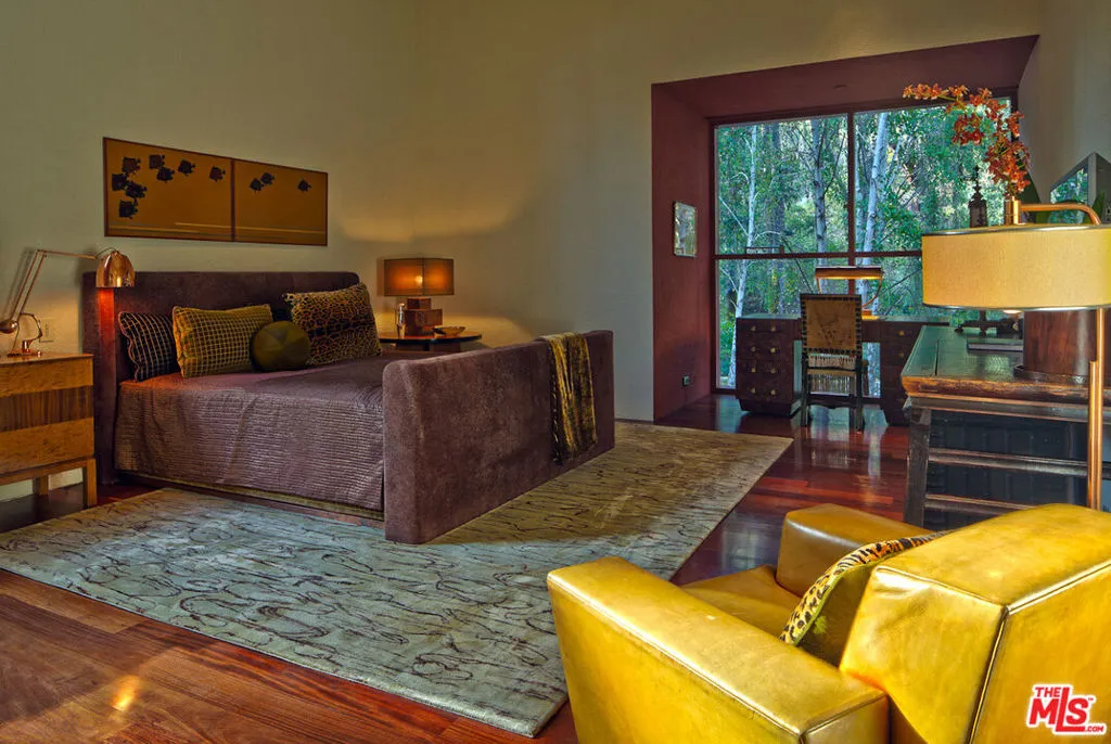 470 Layton Way, Los Angeles, California 90049 home-pic-25