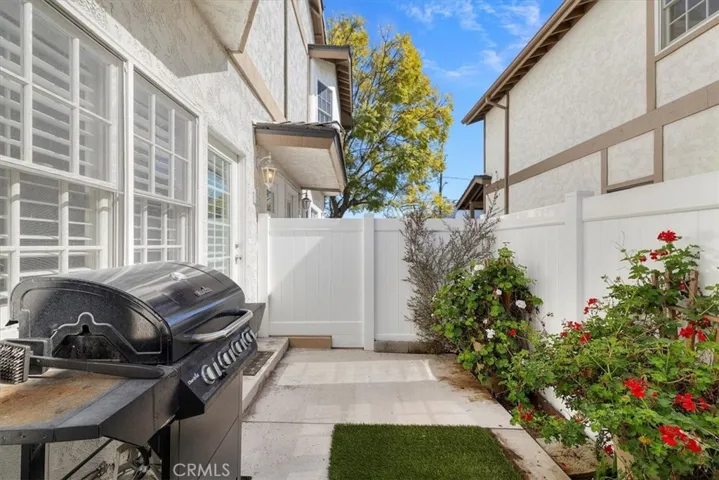1719 Date Avenue, Torrance, California 90503