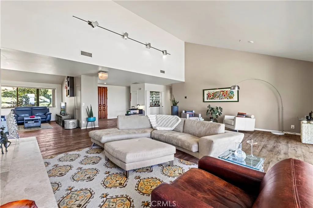 2232 Golden Meadow Drive, Bradbury, California 91008 home-pic-11