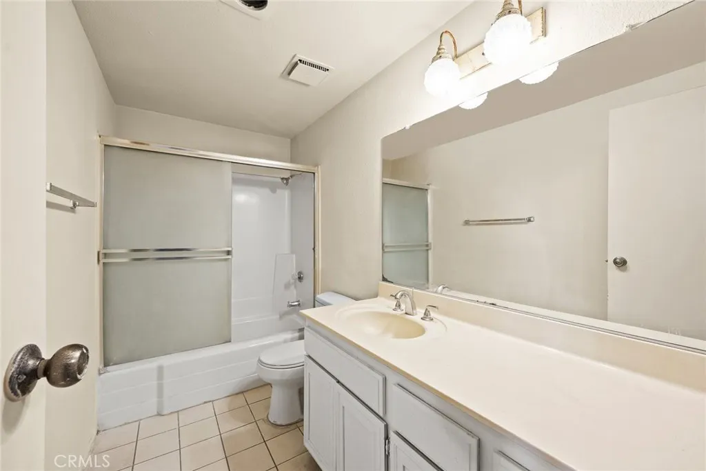 11331 Elliott Avenue 21, El Monte, California 91732 home-pic-10