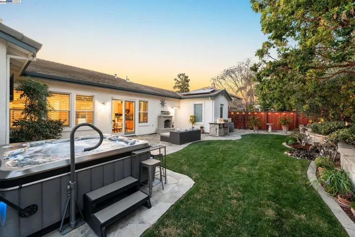 282 Prato Way, Livermore, California 94550