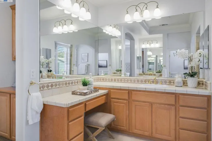 282 Prato Way, Livermore, California 94550