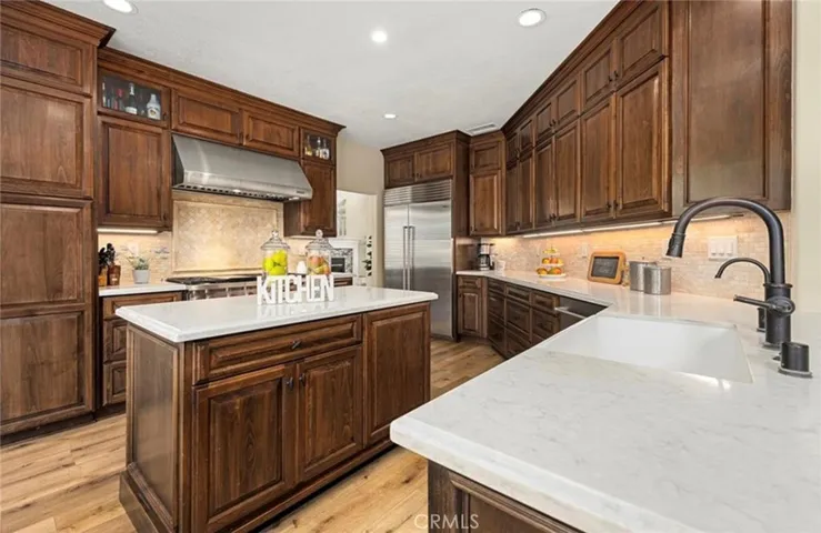 5378 Los Monteros, Yorba Linda, California 92887