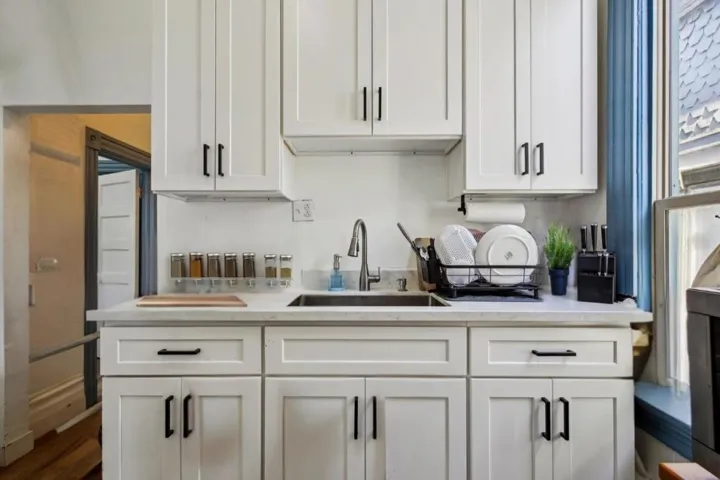 592 22nd Street, Oakland, California 94612