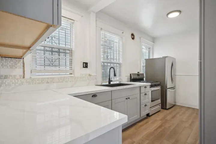 592 22nd Street, Oakland, California 94612