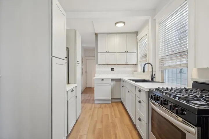592 22nd Street, Oakland, California 94612