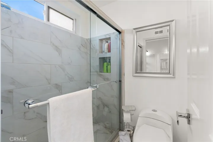 photo of current master bathroom