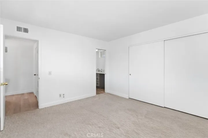 Primary suite