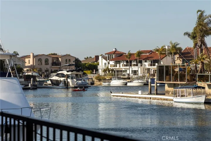 16542 Wanderer Lane, Huntington Beach, California 92649