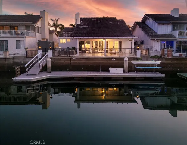 16542 Wanderer Lane, Huntington Beach, California 92649