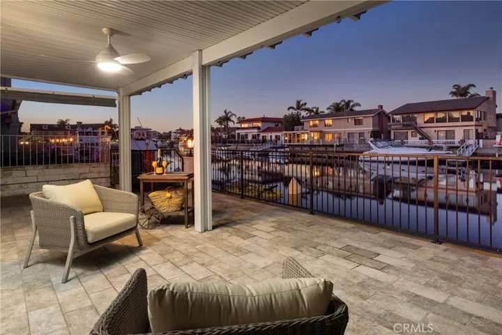16542 Wanderer Lane, Huntington Beach, California 92649