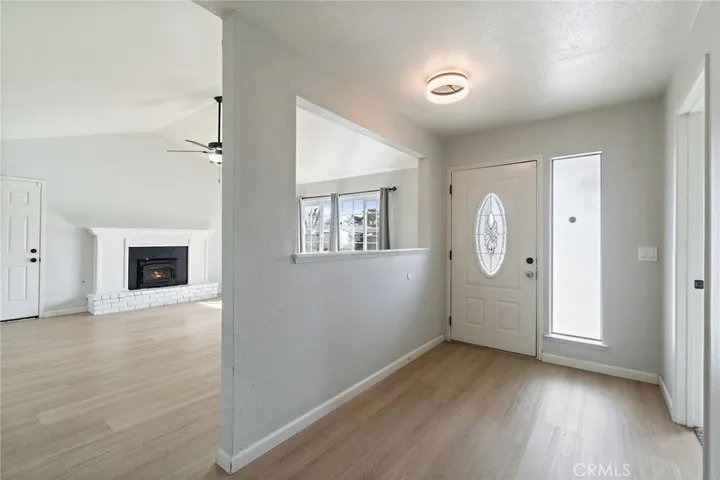 2713 Holiday Way, Madera, California 93637