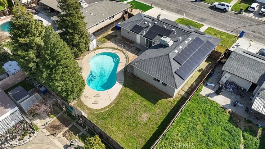 2713 Holiday Way, Madera, California 93637