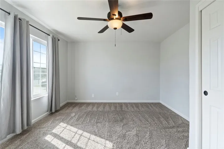2713 Holiday Way, Madera, California 93637