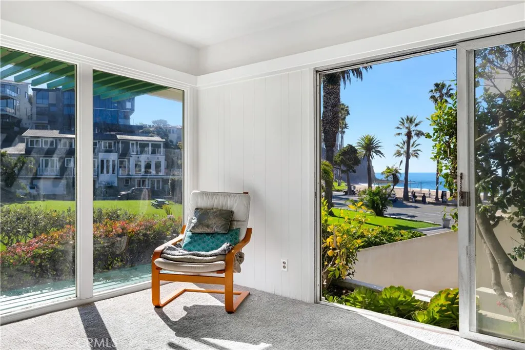 74 Emerald Bay, Laguna Beach, California 92651 home-pic-10