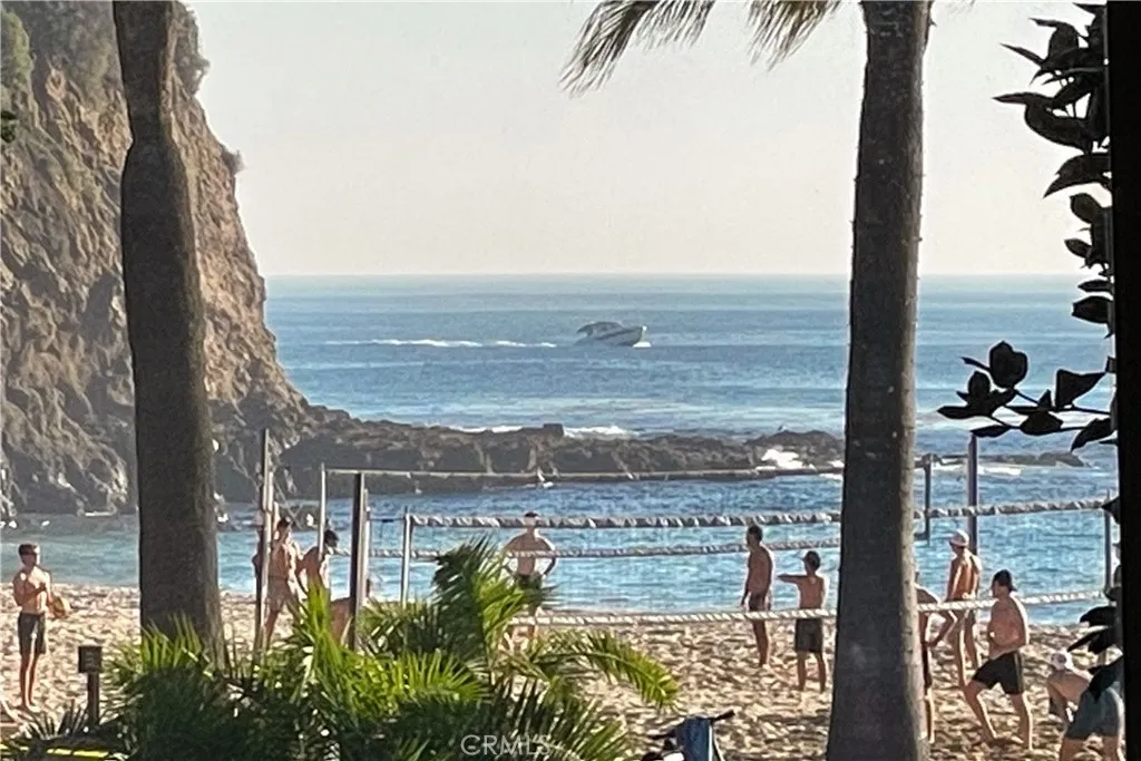 74 Emerald Bay, Laguna Beach, California 92651 home-pic-11