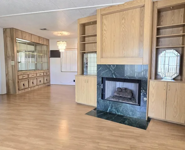 Dining and family open