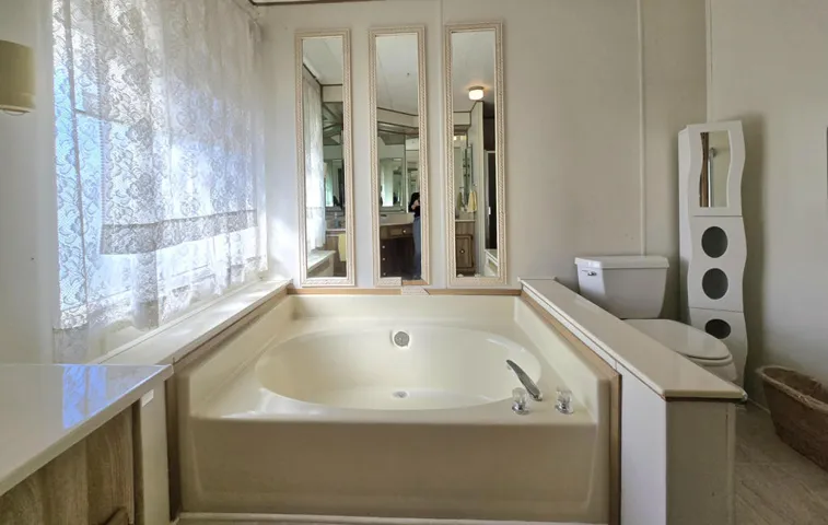 m bath 3